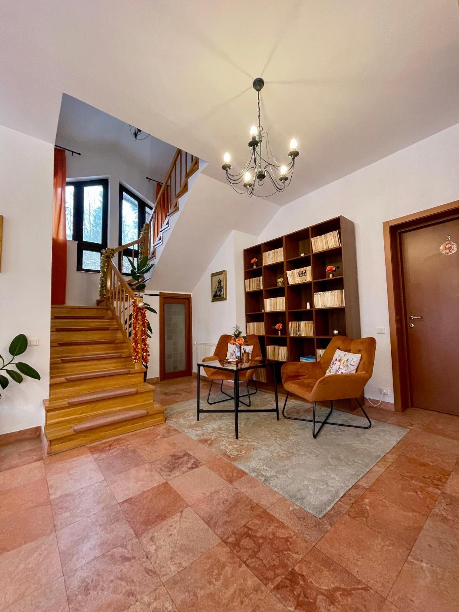 Hotel Vila Terase à Sinaia Extérieur photo